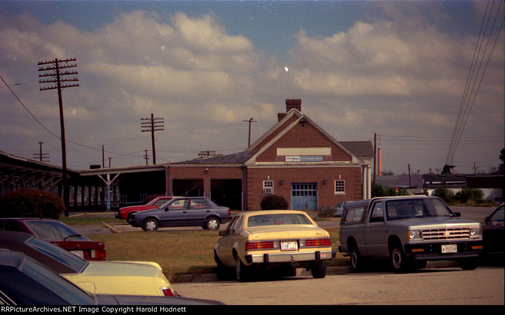 Seaboard Station, recently abandoned as an Amtrak stop